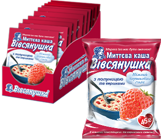 Вівсянушка з вершками та полуницею